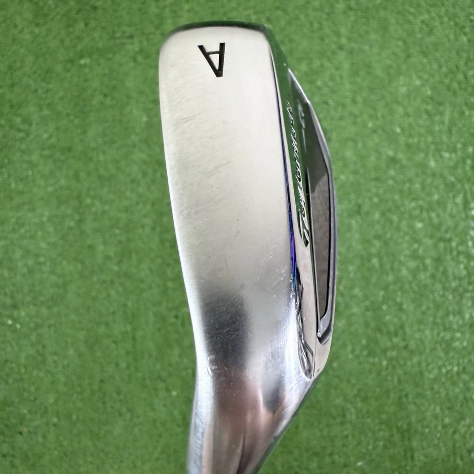 TaylorMade Qi Gap A Approach Wedge KBS MAX 85 Regular Flex Left Handed - Image 2 of 4