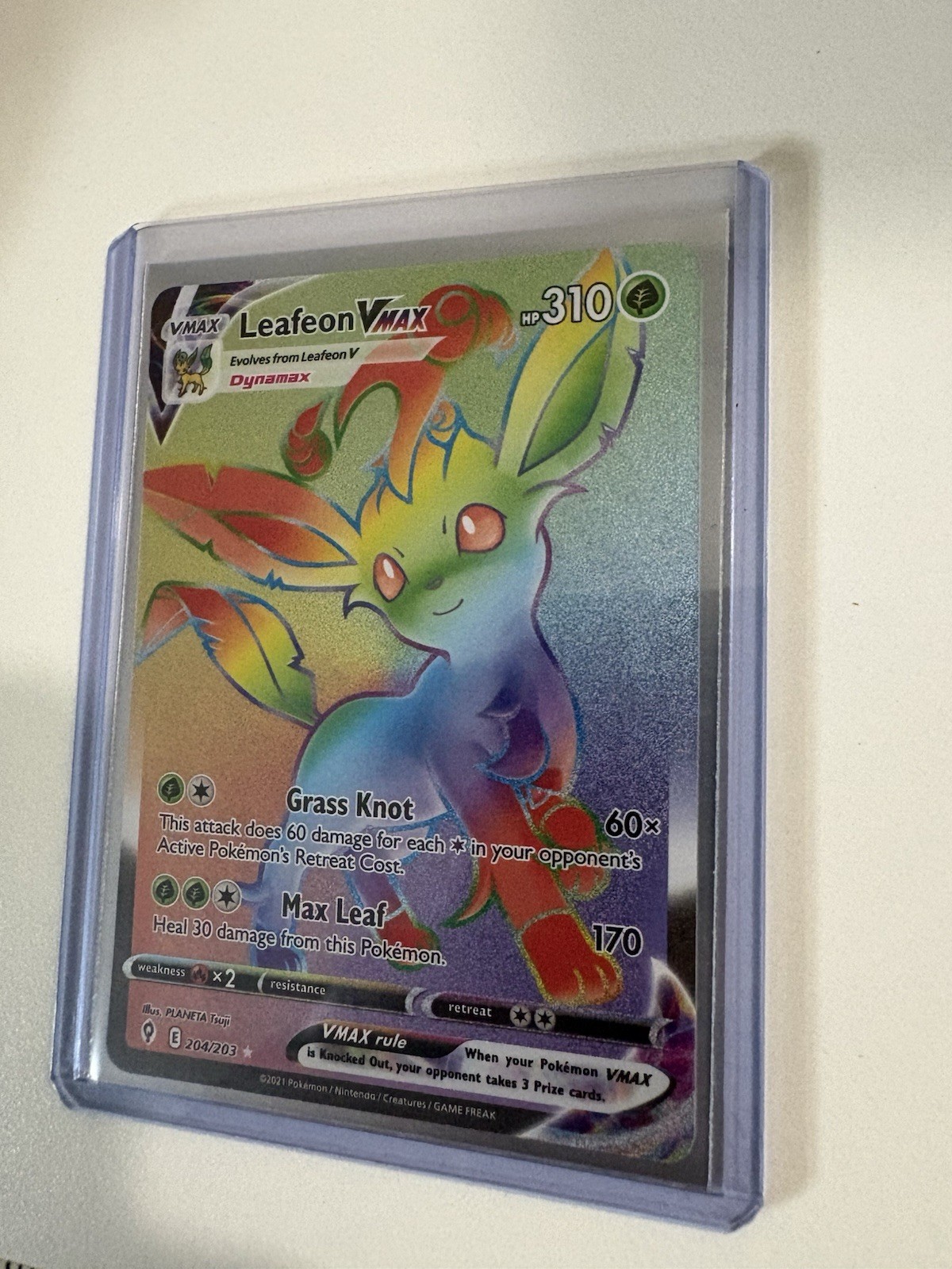 Pokemon TCG Leafeon VMAX 204/203 Evolving Skies Secret Rare Holo 310 HP