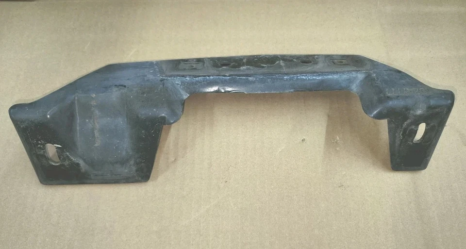 93-02 CAMARO Z28 RS FIREBIRD TA CAPÓ PESTILLO SOPORTE CENTRO PLACA SOPORTE 10247777 Foto 2 de 4