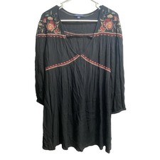AMERICAN EAGLE WOMEN BLACK EMBROIDERED SHIFT DRESS Sz. MEDIUM