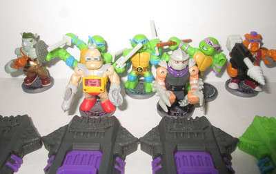 Akedo TMNT Ninja Turtles Lot 7 Figures 7 Controllers Shredder - Kraang - Bebop
