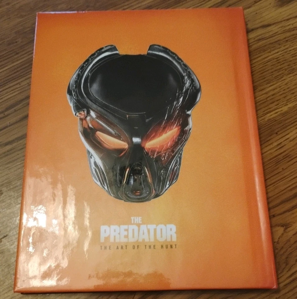 The Predator Limited Edition 36-Page Book Predator (Blu-Ray/DVD/Digital Code) - Image 4 of 4