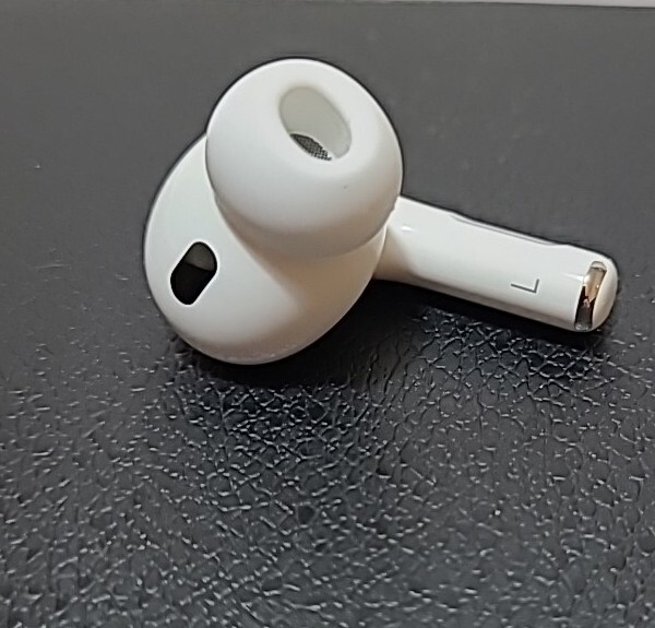 Apple - AirPods Pro 第2世代 USB-C★A3048(L)左耳のみ＿C1 Apple AirPods Pro 2 左イヤホンのみ USED美品 エアーポッズ
