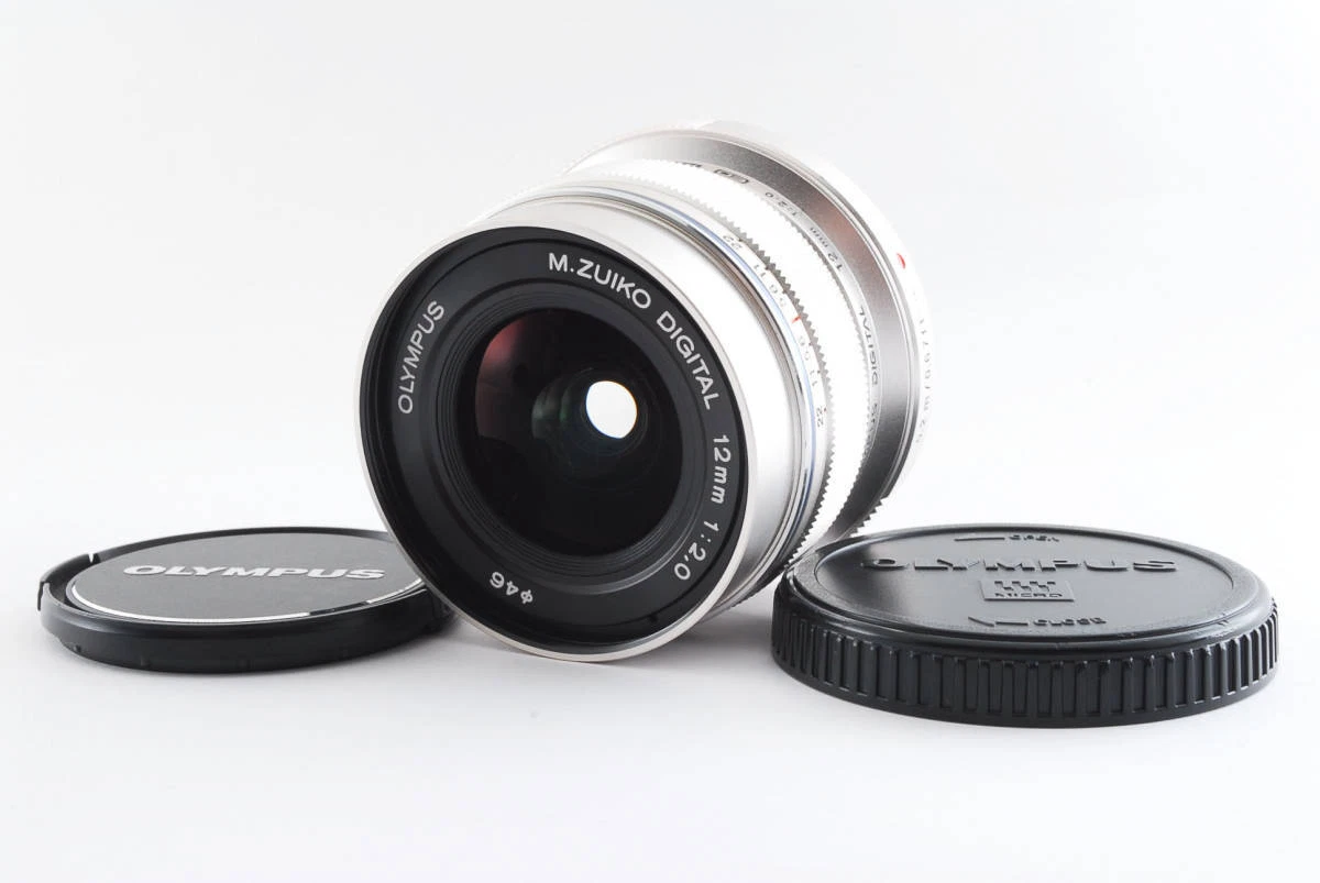 Olympus OLYMPUS M.Zuiko Digital ED 12mm F2.0 Silver 9504R0080H0858