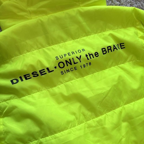 Diesel Men M Down Vest Yellow Fluorescent Polyester Luxury Stylish Casual Used - Picture 5 of 20