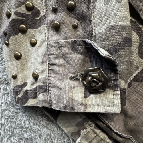 Love-Stitch Womens Camouflage Jacket Embroidered Rose Metal Buttons Size Large - Picture 4 of 11