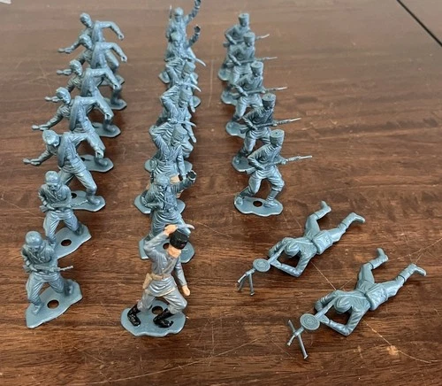 Vintage Marx Playset Battleground WW II Soldiers Blue Europe Color 20+ Soldiers