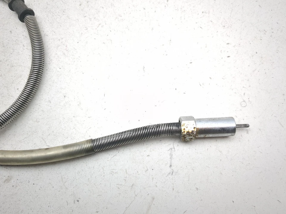 92-04 Suzuki VS800 Intruder Speed Speedo Gear Cable Hub Sensor - Image 2 of 4