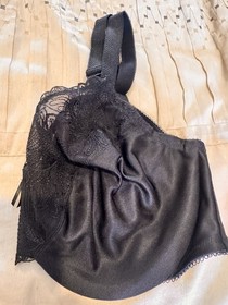 Wacoal Chic Full Figure Underwire Bra Black