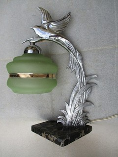 LAMPE de bureau ART DECO. Bronze chromé. Décor Oiseau vers 1935