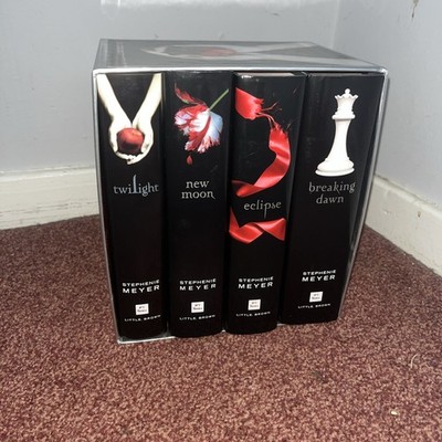 Twilight Saga  Hard Back 4 Book Set Stephenie Meyer Brand New Bargain