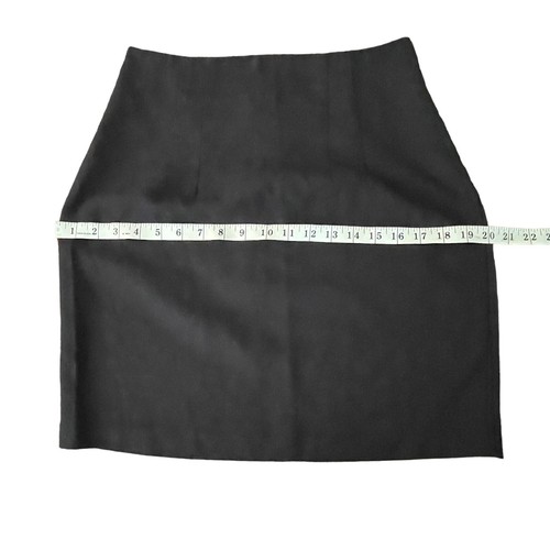 Vintage Black Skirt Womens Size 12 28 Waist Knee Length USA Poly Rayon - Picture 9 of 9