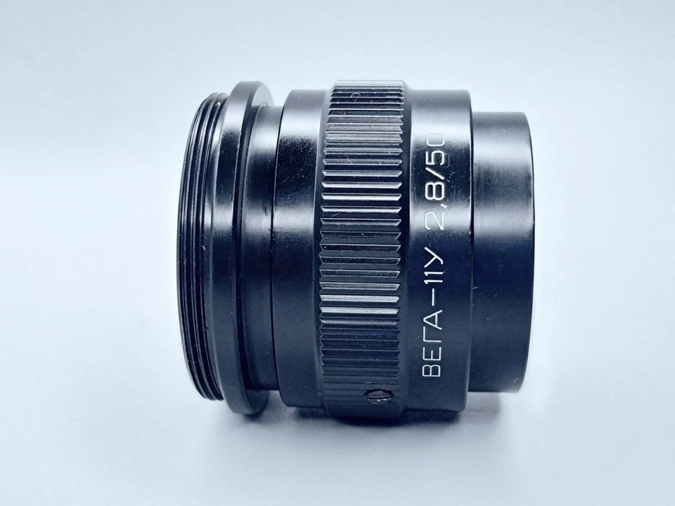 Lente Vega-11U 50 mm f/2,8 copia montaje TESSAR M 39 hecha en URSS Foto 3 de 4