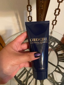 GOOD GIRL Carolina Herrera New York Body Lotion 3.4 Fluid Oz. | eBay