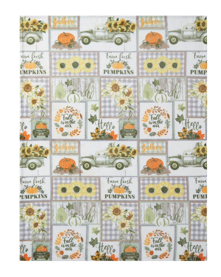 Kate Aurora Autumn Patchwork Trucks & Pumpkin Patch Accent Плюшевое одеяло - Изображение 4 из 4