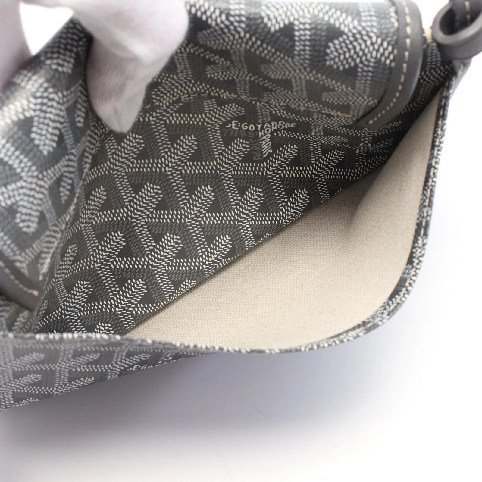 GOYARD plume pouch portafoglio tracolla borsa tela pelle grigio bianco
