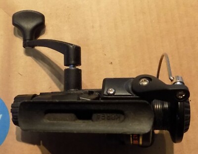 Olympic SE100 3.4:1 4-150 6-120 8-100 Spinning Fishing Reel UNUSED