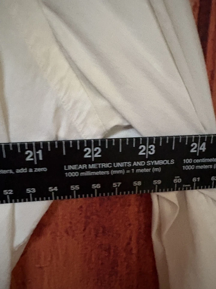 Camisa blanca con botones PRADA para hombre hecha en Rumania talla 45 (17) Foto 4 de 4