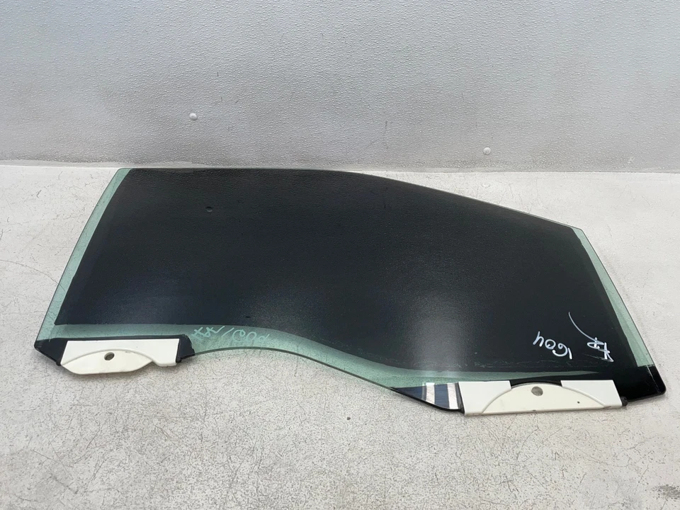 Panel de vidrio ventana puerta paso delantero derecho Ford F350 Super Duty 17 18 19 1604 OEM Foto 3 de 4