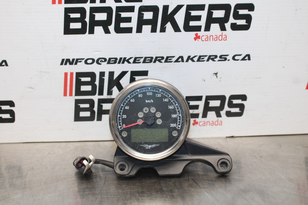 19 MOTO GUZZI V7 III 3,984KM!! SPEEDO GAUGES DISPLAY CLUSTER