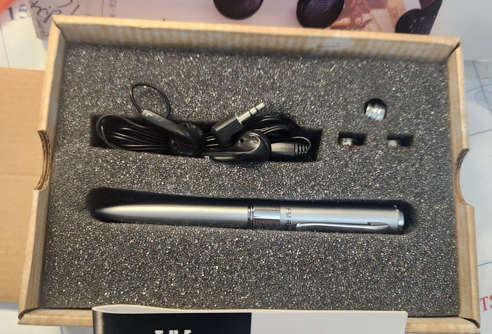 NEW OPEN BOX, VERY RARE! Sharper Image - THE FM PEN - QU129 - In Box READ BELOW! - Image 2 of 4