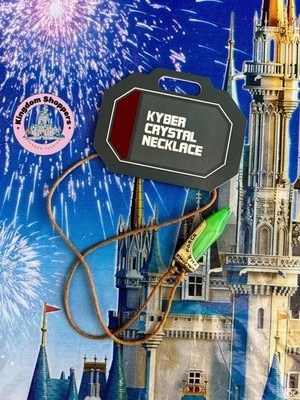 Disney World Star Wars Galaxy's Edge Green Kyber Crystal Necklace