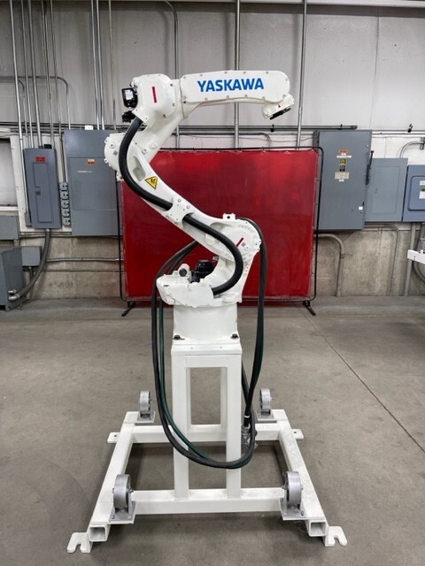Yaskawa Motoman GP12 Axis YR-1-06VXH12-A00 with controller and