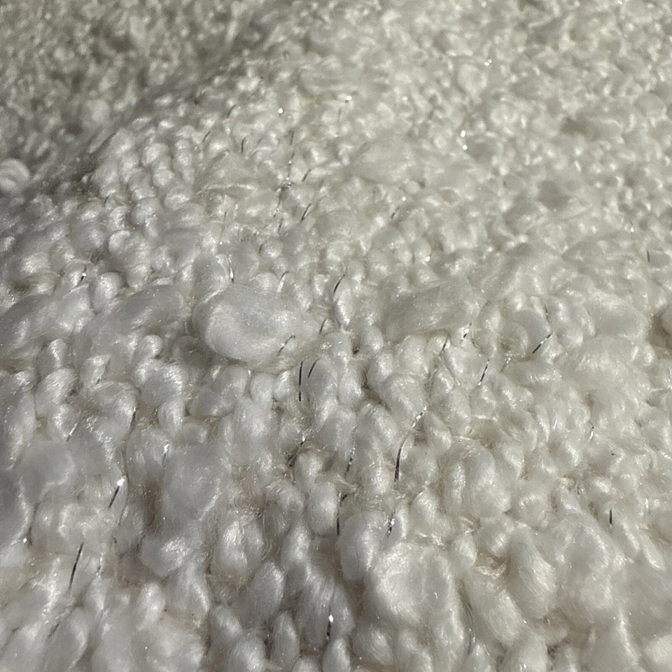 Robert Stanley Home Collection Table Runner White Woven Silver Thread 14”x72”new - Image 3 of 4