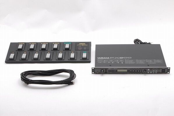 YAMAHA FX900 Simul Effect Processor FC900 Foot Controller EXCELLENT