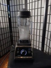 Vitamix Professional Series 750 Blender w/ 2L Pitcher Model VM0158A