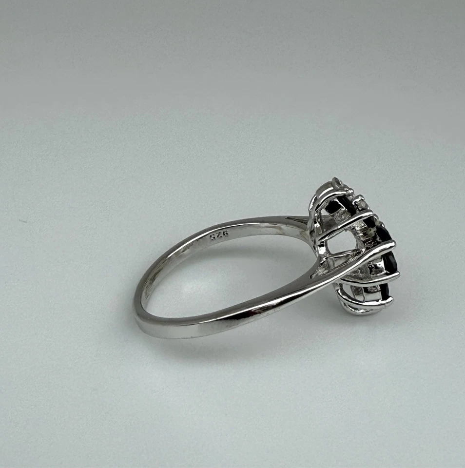 Avon Sterling Silver Genuine BLACK SAPPHIRE Marquise Ring Size 9 - Image 4 of 4