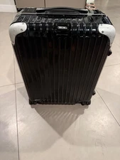 RIMOWA HYBRID CONTINENTAL CARRY-ON - GLOSSY BLACK - AUTHENTIC!