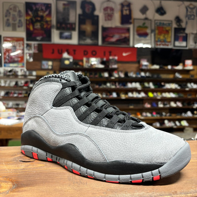 Jordan 10  display picture 2