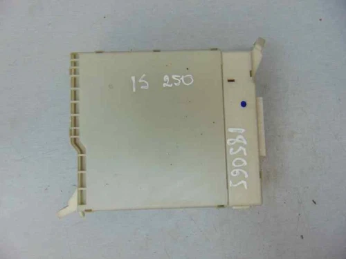 82730-53050 Caja Reles/Fusibles para LEXUS IS (DS2/IS2) 250 V6 2007 185065 - Imagen 1 de 10