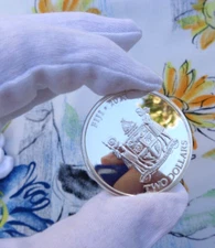 FIVE PAIR - White Cotton Gloves - Men's Medium size - Care for your coins!