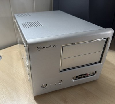 Silverstone Sugo SG01 Evolution mATX Gehäuse mit Fenster