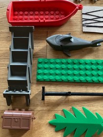 Lego Pirates: 6273 Rock Island Refuge- 100% Complete & Correct- Super Condition