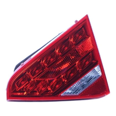Audi A5 8T Feu Arrière Droit 8T0945094A - Photo 1/4