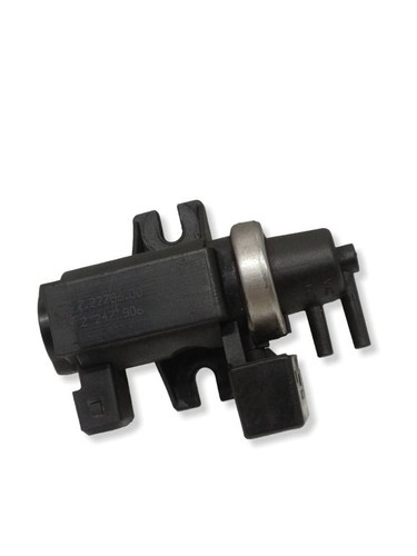 BMW 3 E90 E91 2008 Diesel 120kW Turbolader Druckwandler Magnetventil 722796