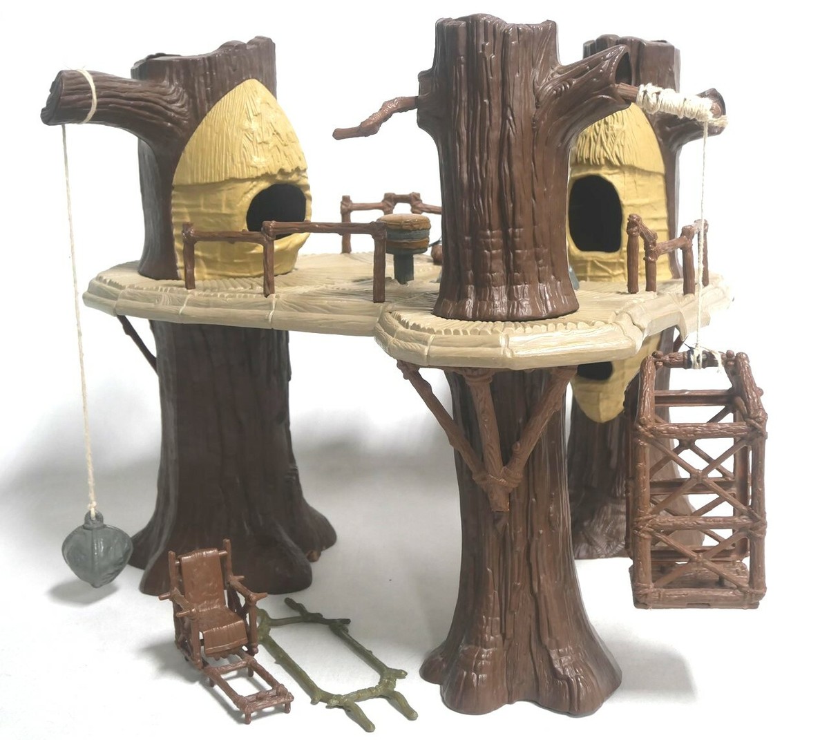 STAR WARS Playset EWOK VILLAGE w Accessories NICE! Example 1983 Kenner