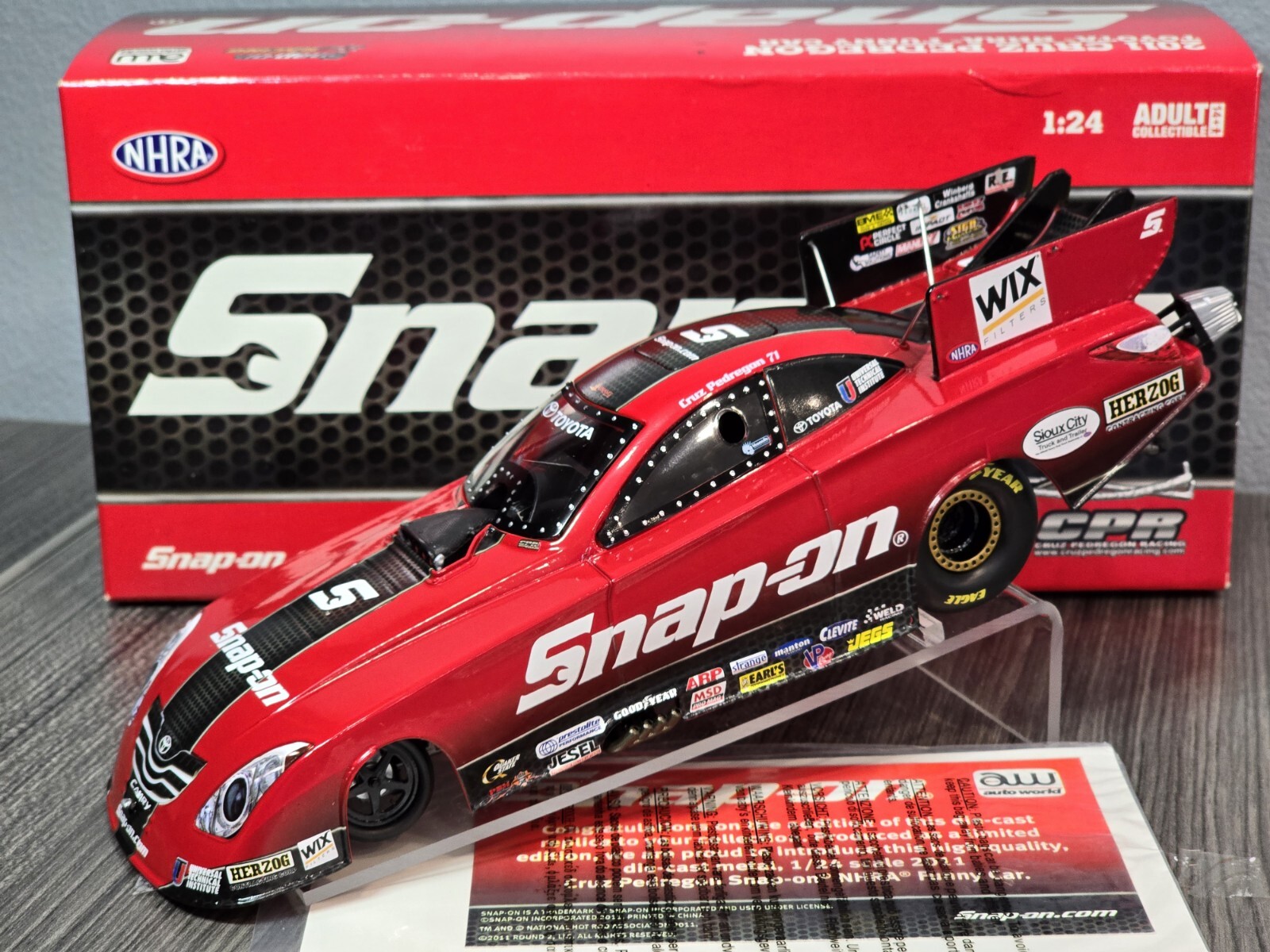 2011 Cruz Pedregon SnapOn Red Toyota 124 Autoworld NHRA DieCast Funny