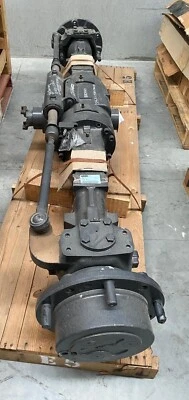 Genuine Unused 85824412 - REAR AXLE fits NEW HOLLAND AGRICULTURE LOADER BACKHOES - image 1 of 4