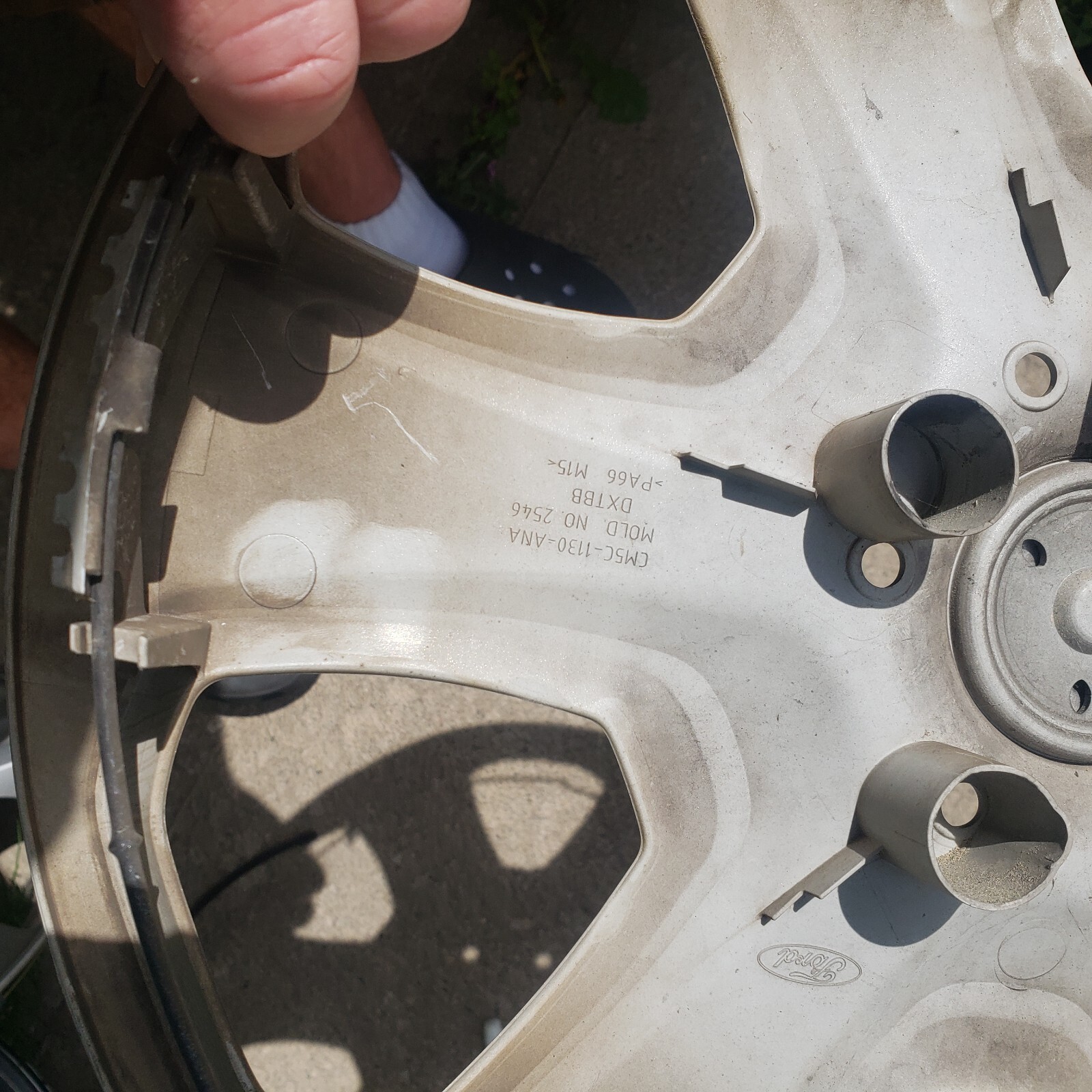 OEM Ford Focus Hubcap Wheel Cover Hub Cap 2012 2013 2014 15" CM5C1130