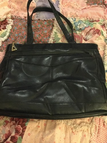 Lou Taylor Made In Italy Handbag With Flip Mirror & Attached Coin Purse~VTG 1960 - Picture 9 of 12
