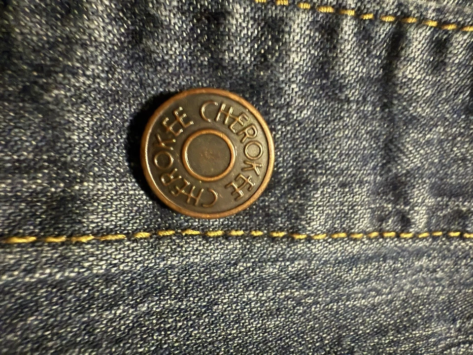 Куртка чероки для девочек размер 10/12 синяя джинсовая на пуговицах с длинным рукавом - Изображение 3 из 4