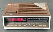 GE Alarm Clock AM/FM Radio Model 7-4616B Two Wake Times Red LED Clean  Tested 