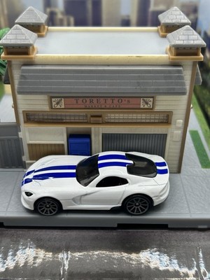 2013 SRT Dodge Viper Loose Collectible 1:64 Diorama Car