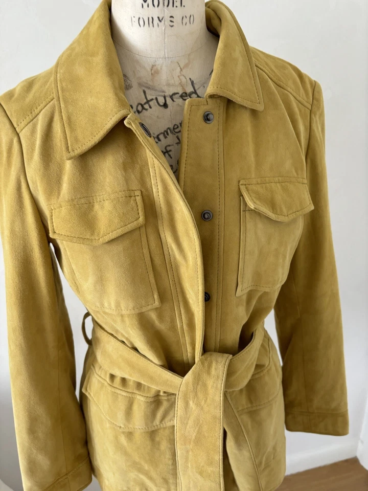 Jaqueta de camurça amarela Mango Premium tamanho pequeno nova sem etiquetas - Imagem 4 de 4