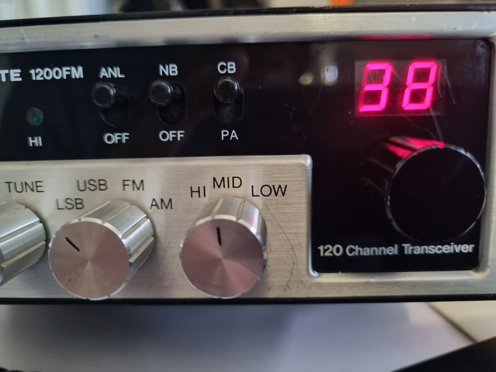 LAFAYETTE 1200FM CB Radio Boxed With All Original Accessories AM FM