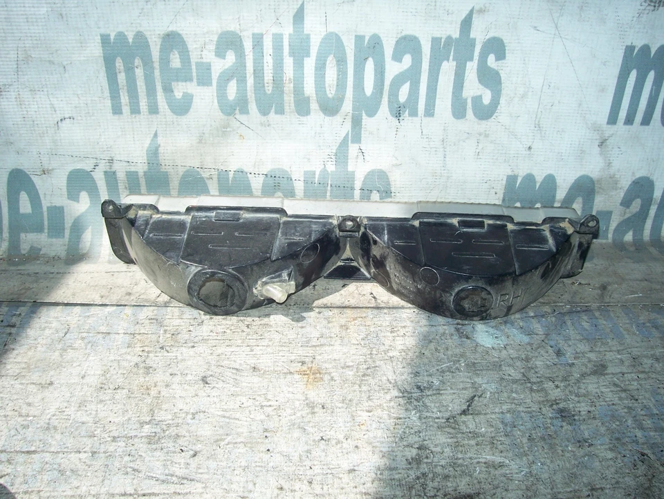 Cadillac Sevilla Eldorado 1980-1985 OEM PASAJERO DERECHO MARCADOR INTERMITENTE LÁMPARA Foto 4 de 4